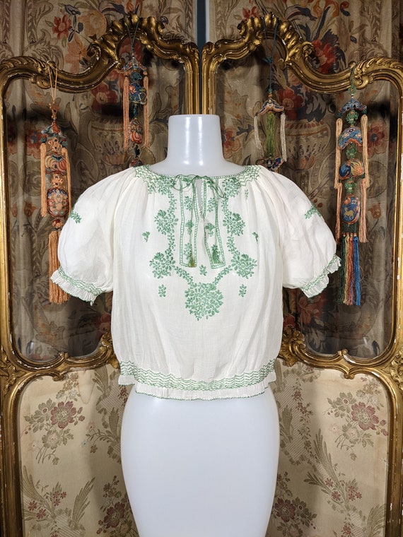 1940s Embroidered Peasant Blouse Hungarian