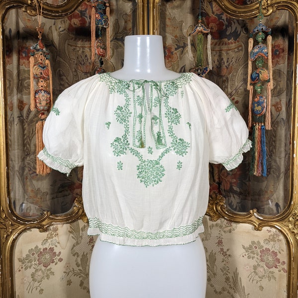 1940s Embroidered Peasant Blouse Hungarian