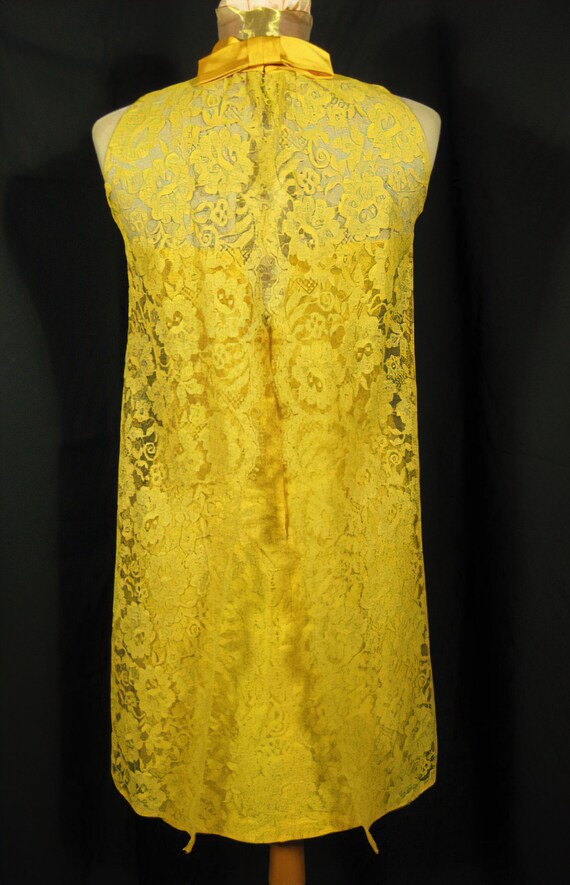 60s Yellow Lace Mod Dress from Joseph Magnin - image 4