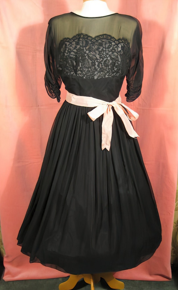 1950s Illusion Lace Cocktail Dress / Bombshell - image 1