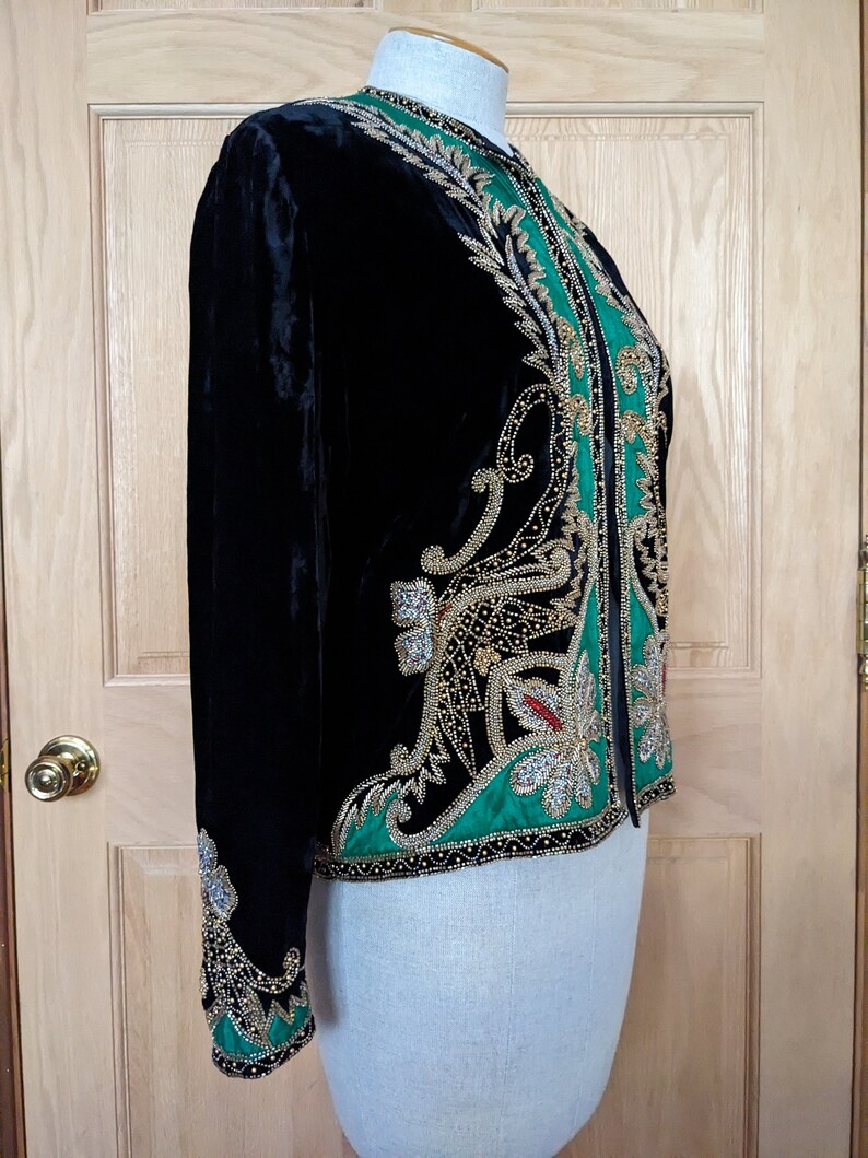 80’s Velvet Paisley Beaded Sequin Pearl Scallop Puff Sleeve Jacket main image 0