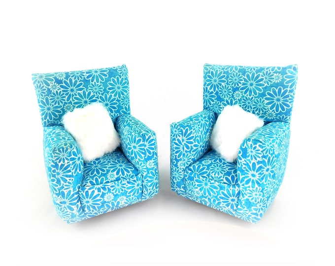 Fashion Doll Furniture-Chairs with Pillows-1:6 scale-Light Blue w/White flower print with 2 pillows-also works w/Blythe and 11" fashion doll
