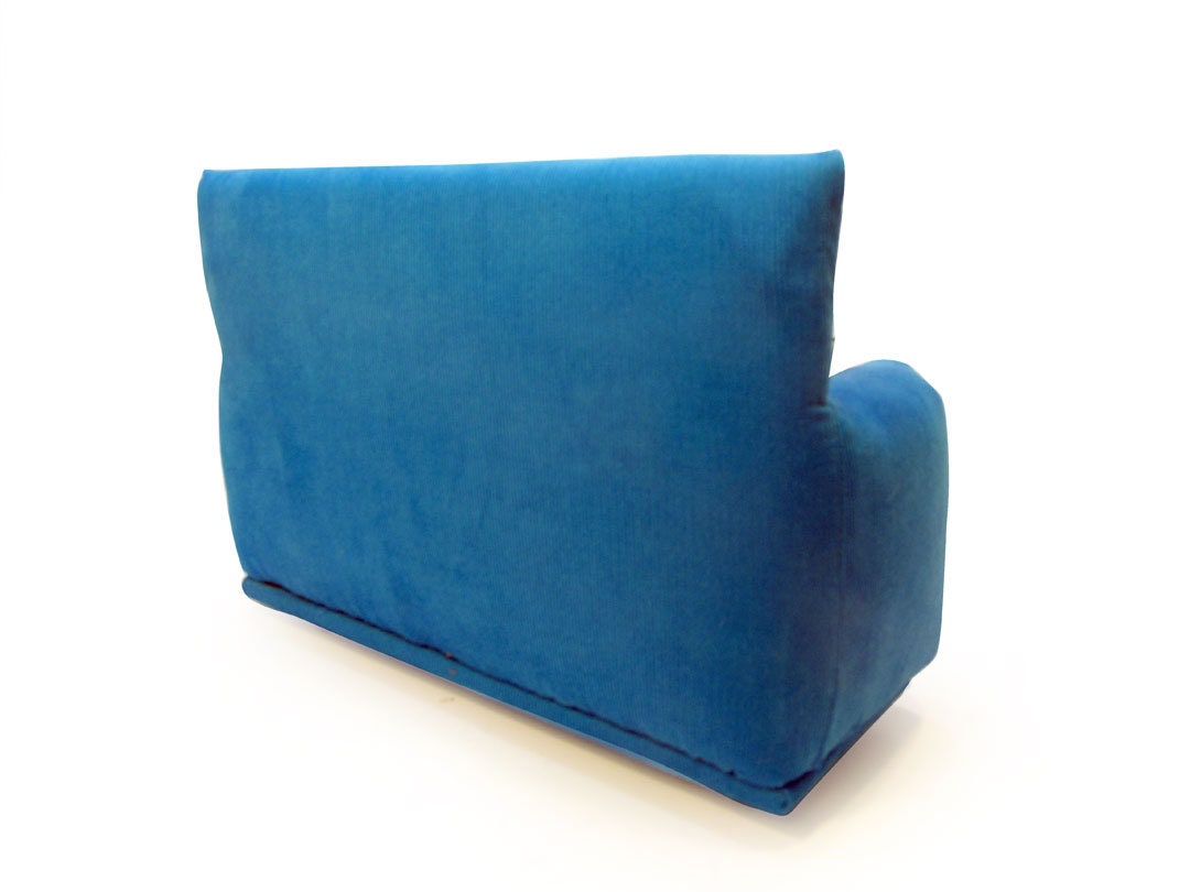 Barbie Doll FurnitureSofa with Pillows 16 scaleTeal with flower