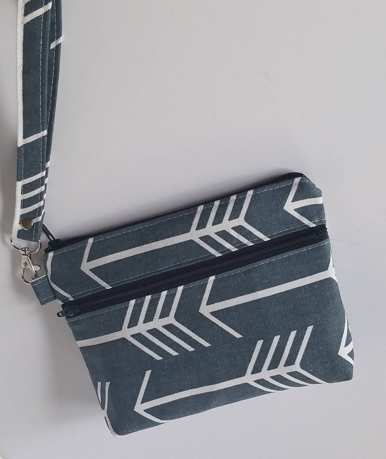 Arrow Iphone Wristlet ClutchDouble Zip Wristlet WalletIphone 8 OtterboxCanvas Wristlet WalletSamsung Galaxy WristletStadium Bag