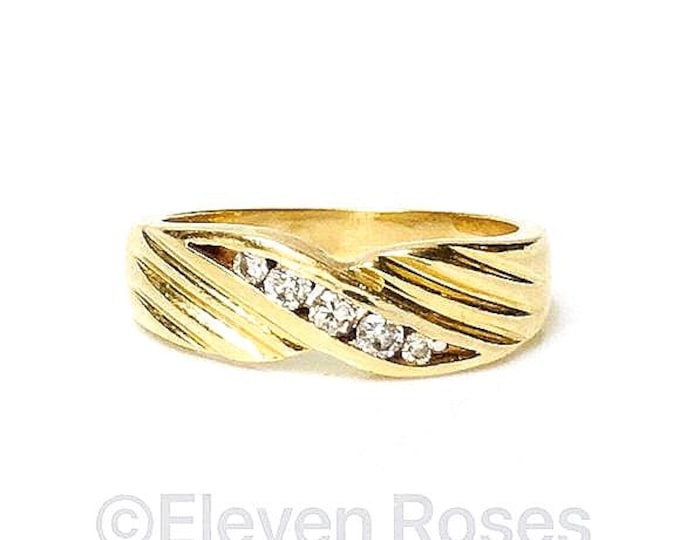 Men's 585 14k Solid Gold Diamond Wedding Band Ring