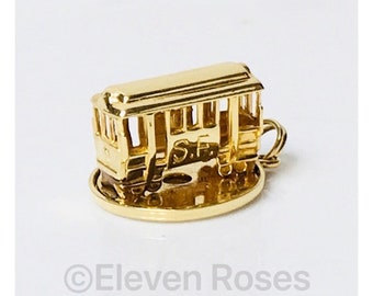 Vintage 14k Gold San Francisco Mechanical Trolley Cable Car Charm Free US Shipping