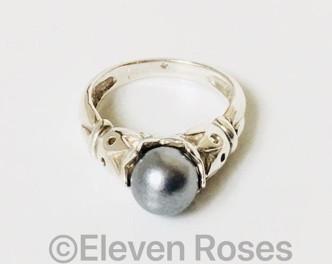 Fluted Sterling Silver Gray Pearl Solitaire Ring