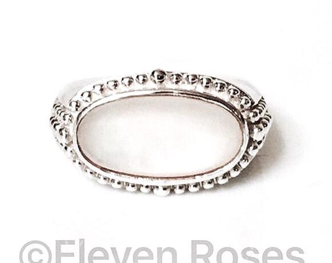 Large 925 Sterling Silver Mother of Pearl MOP East West Statement Ring