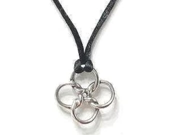 Tiffany & Co. Elsa  Peretti Quadrifoglio Pendant 925 Sterling Silver
