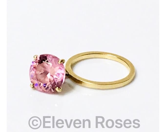 Large 14k Gold Diamond Dangle Ring