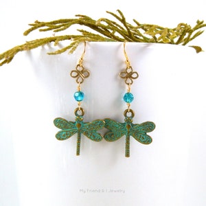 Patina Finish Brass Dragonfly Earrings, Dragonfly Jewelry, Blue Earrings, Teal Earrings, Animal Jewelry, Boho Earrings, Nature Jewelry DE713
