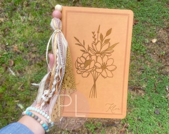 Engraved CSB Bible, Personalized Floral Design, Baptism Gift