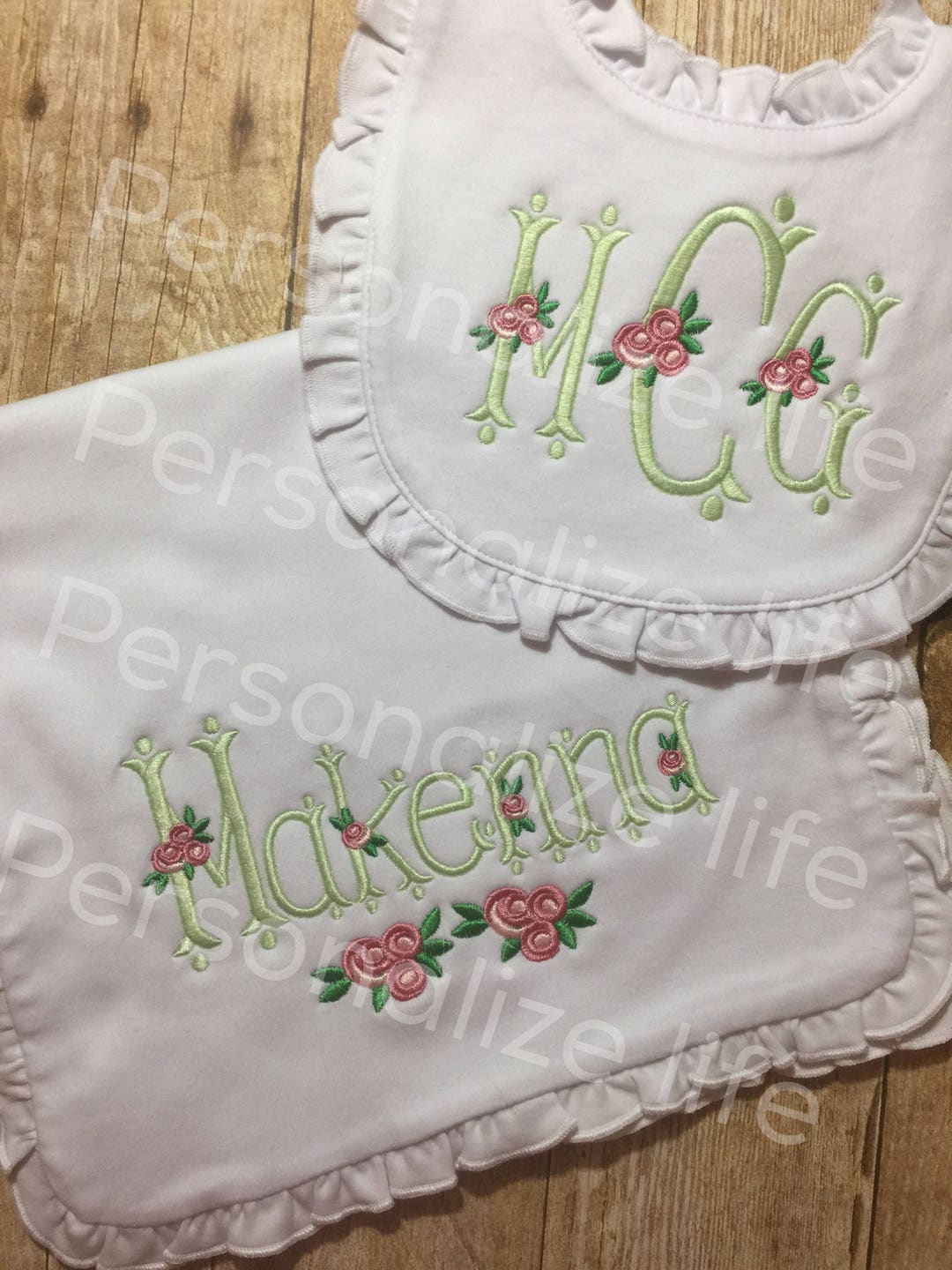 Personalized Bib and Burp Cloth Set, Embroidered Bib, Embroidered Burpvcloth, Vintage