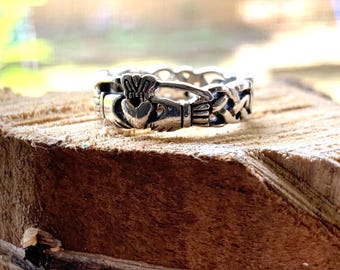 Silver 925 Claddagh design ring