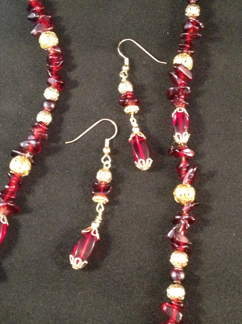 Red and Gold Necklace Set Etsy