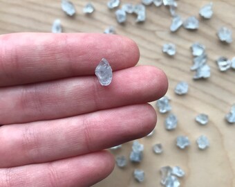 Raw Celestite Crystal 7-8 carats Celestine Gemstone smallmedium