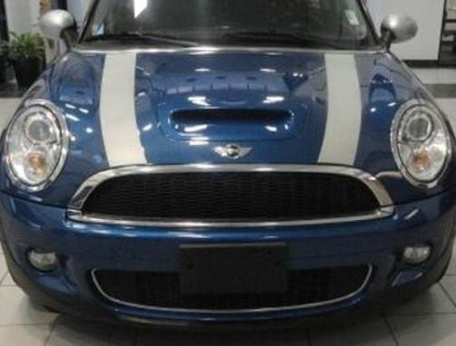 White Rally Racing Stripes Mini Koper 4