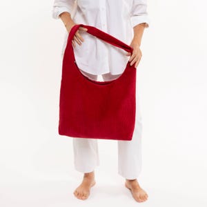 Rote Damen Hobo Tasche aus Cord, große leichte Stofftasche handgemacht, vegane Geldbörse für jeden Tag, nachhaltiges Geschenk für Frau
