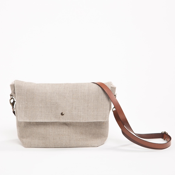 Bolso cruzado pequeño en lino, bolso de hombro minimalista de lino, bolso vegano de tela para mujer, bolso de verano, bolso de lino natural
