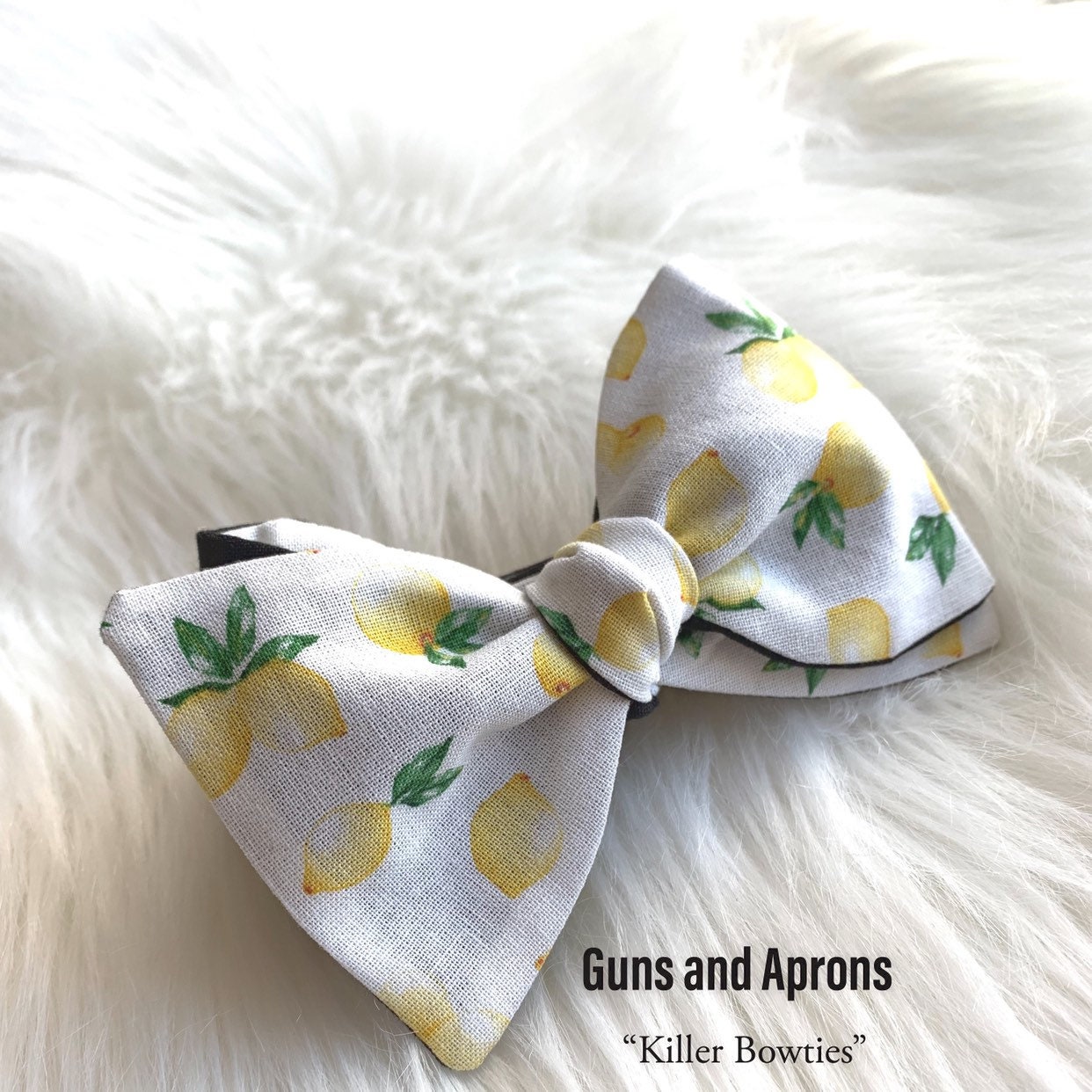 lemon print tie
