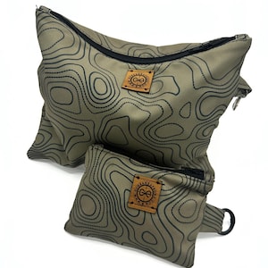 Zip Topo design pouch set, Great for organizing your items.
