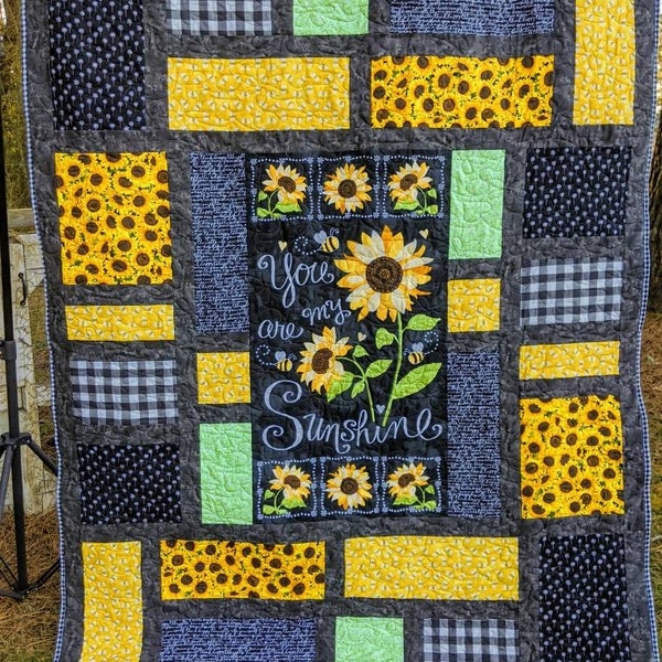 You Are My Sunshine Quilt / Sunshine Quilt / You Are My Sunshine Throw / Sunflower Quilt--June 2024 RESERVE FEE ONLY