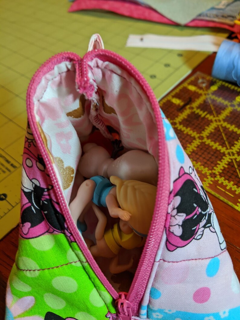 Triangle Pouch / Popcorn Pouch / Bauable Pod / Zippered Pouch Etsy