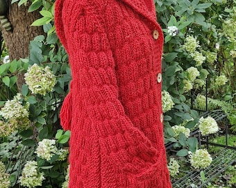 Strickjacke aus Islandwolle mit Zipfelkapuze***rot***L