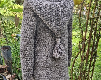 Strickjacke aus Islandwolle mit Zipfelkapuze**mausgrau**M