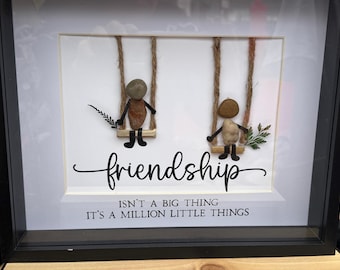 Pebble Art Friendship, friendship gifts, gift for friend, new home gift, best home gift ideas, pebble frame, friendship quote