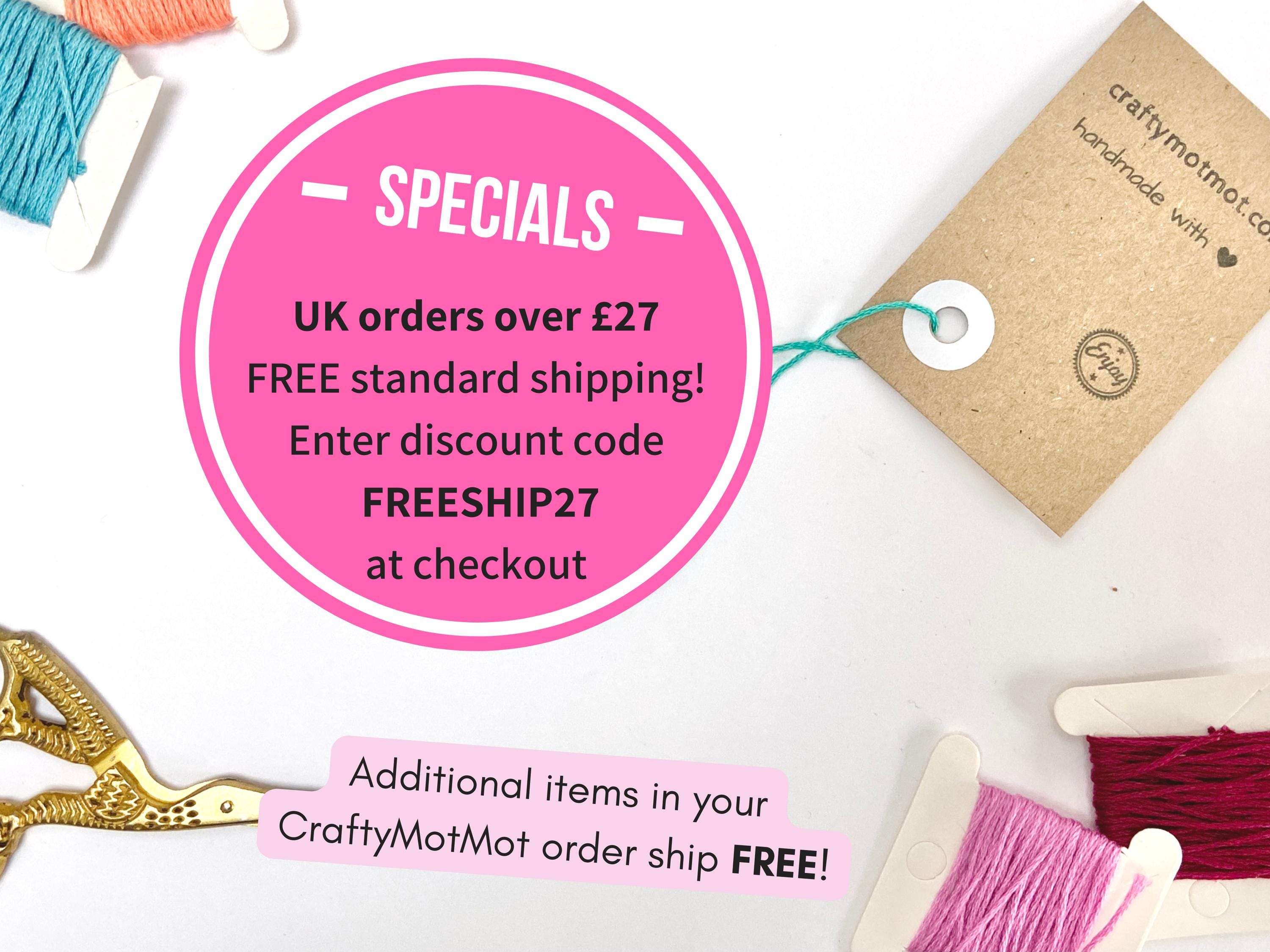 カスタムプライドフラッグキーホルダー：手作りLGBTQタッセル