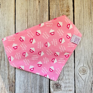 Gotcha Day Dog Bandana (Pink)