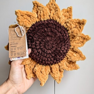 Mini Sunflower Pillow| Crochet Sunflower| Yellow and Brown Pillow|Crochet Pillow|Made to Order |Crochet Plush Flower|Sunflower Nursery Decor