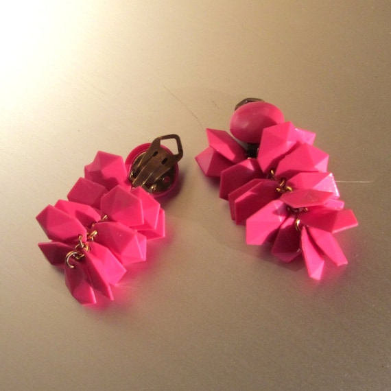 Fuchsia Vintage pendants earrings, 50s/60s