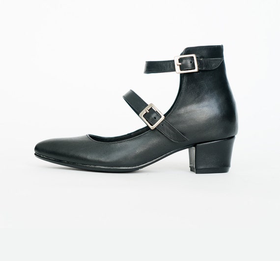 black low heel mary jane shoes