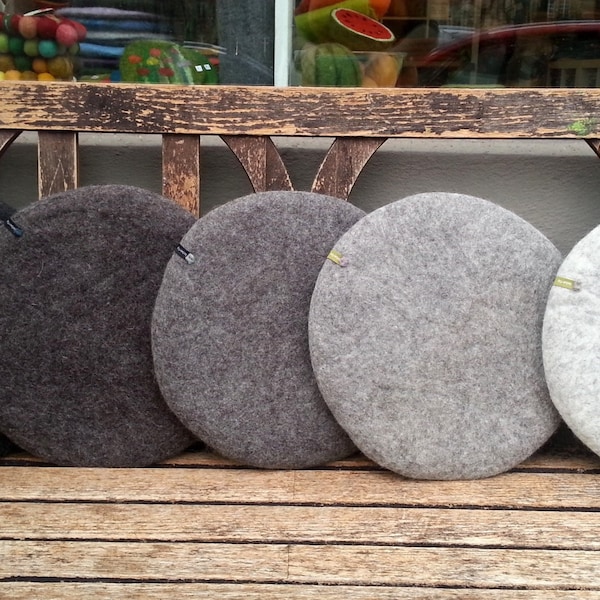 Handfelted Seat Cushion, uni coloured, gray