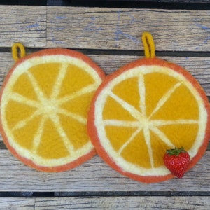 Pot holder, slice of orange