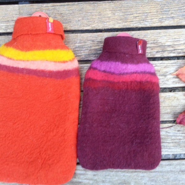 Hot water bottle with felted cover, stripes, red