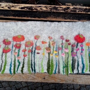 Table Runner, Grass and Flowers, light Gray image 8