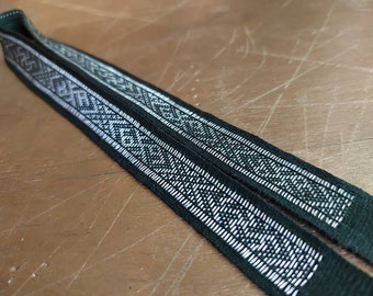 Custom Birka band B14 tabletwoven viking braid