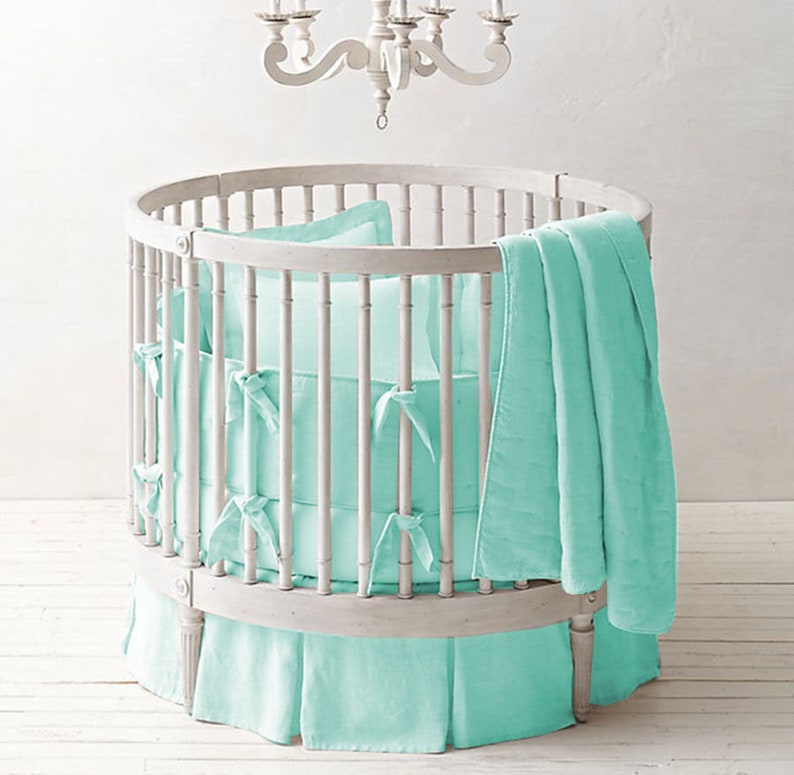 round crib bedding set
