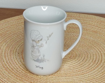 Vintage 1984 Precious Moments May Mug Birthday Girl Bonnet Butterfly Enesco