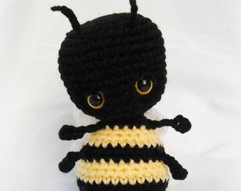 Comber the Bee Cuddle Bug; CROCHET PATTERN; PDF