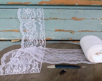 Vintage Wide White Lace ~ 'by the yard'