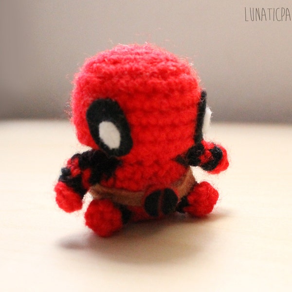 Amigurumi chibi deadpool plush
