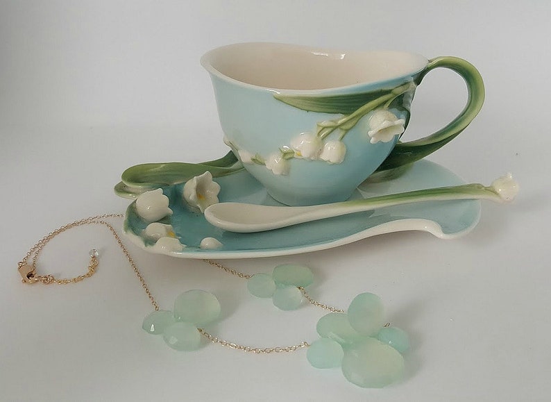 Chalcedony Petal Necklace