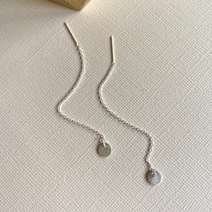 Silver Disk Threader Earrings ~ Small Silver Circle Chain Earrings ~ Minimal Brushed Hammered Sterling Silver Threaders