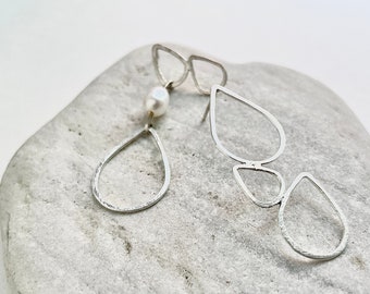 Dew Drop Trio post earrings, Asymmetrical teardrop pearl earrings