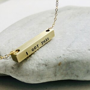 Tengo este collar, collar de regalo motivacional, regalo inspirador, citas motivacionales, collar de citas personalizadas, collar de empoderamiento