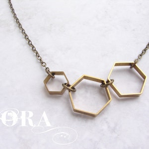 Vintage Honeycomb necklace - hexagon necklace, brass jewelry modern geometric necklace, simple everyday necklace